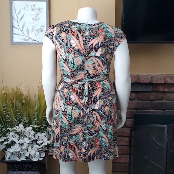 🆕️ Janette Plus U.S.A. Black Paisley Print Dress WOMEN'S SIZE: 1X - Picture 6 of 12